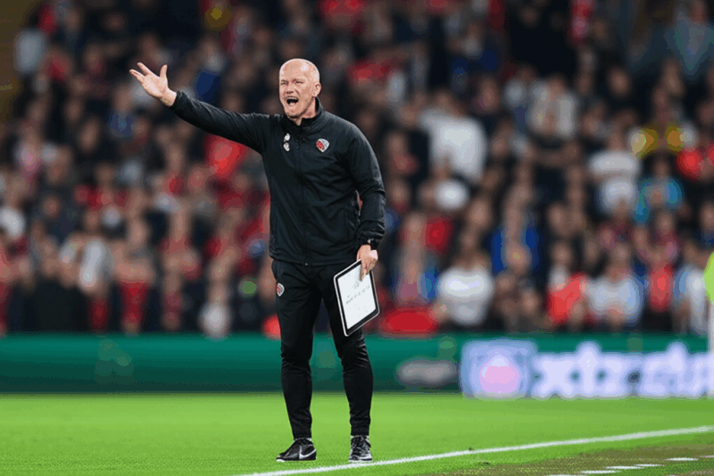 Rekor Kepelatihan Patrick Kluivert: 12 Menang, 13 Kalah